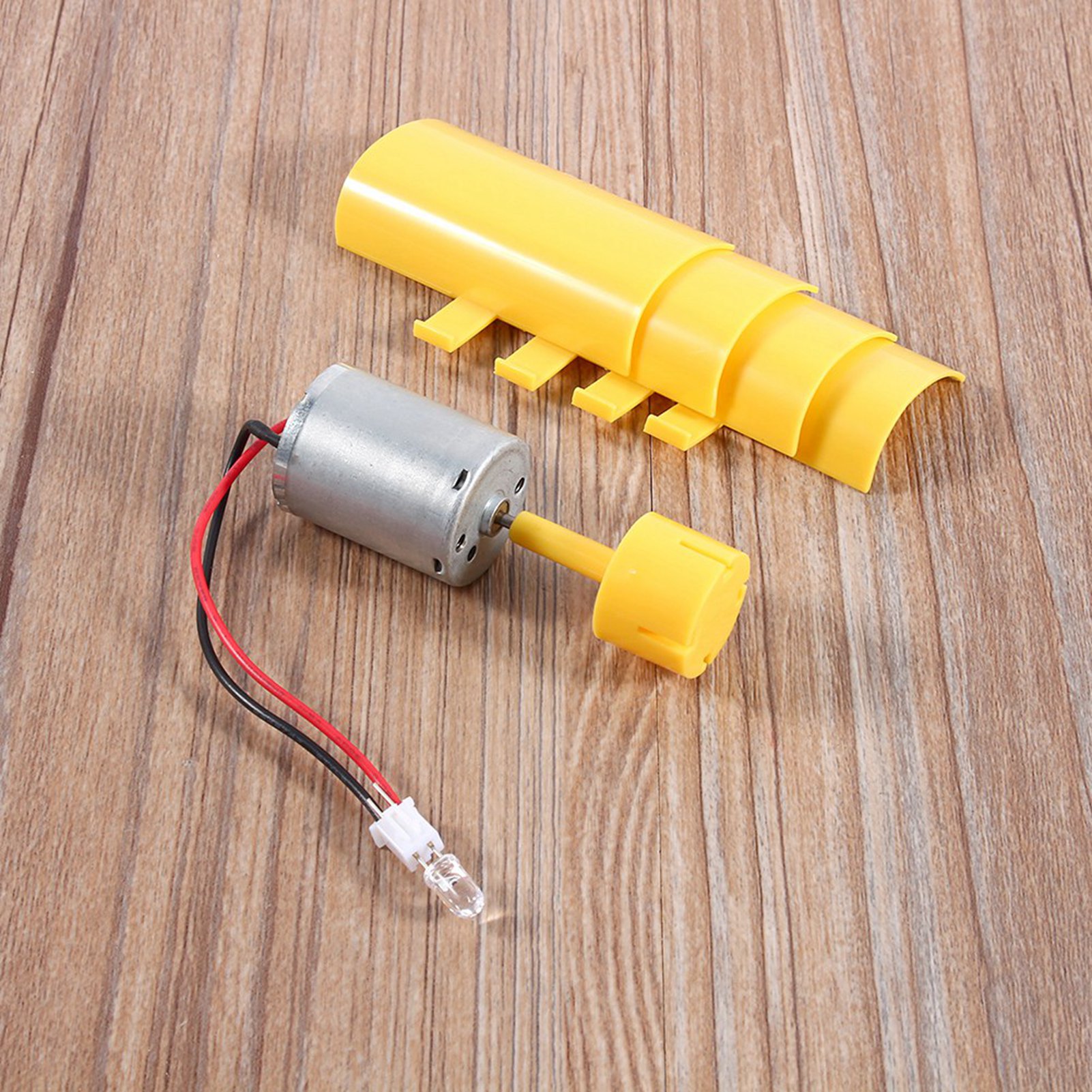 Renewable Energy Engineering - DIY Kit Small Motor Vertical Wind